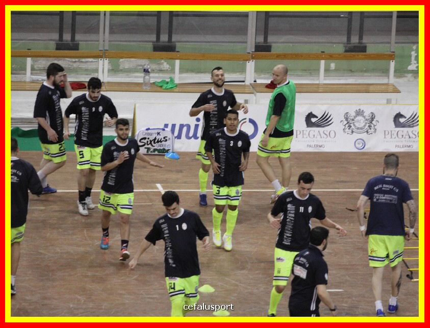 190405 Real playoff 006_tn.jpg